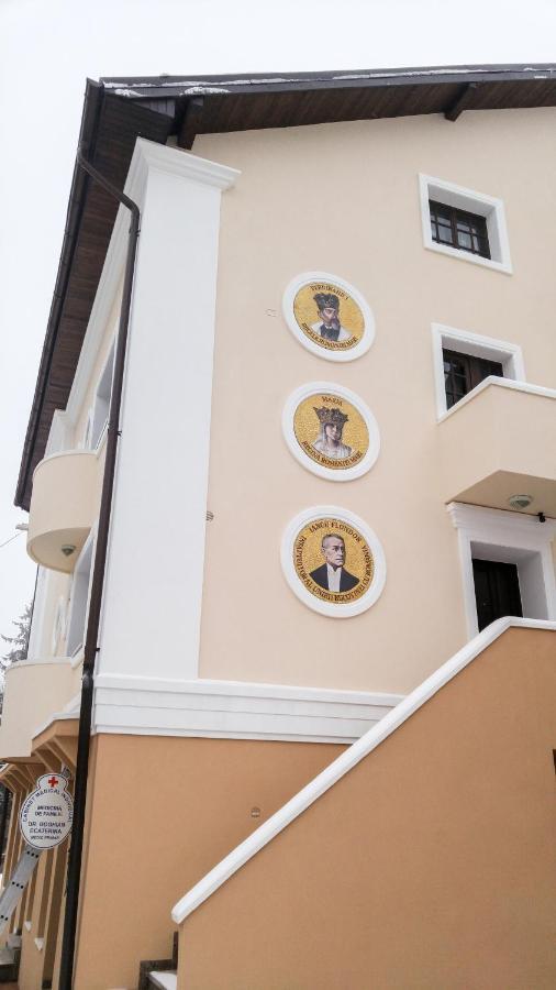 Villa Alice Сучеава Екстериор снимка