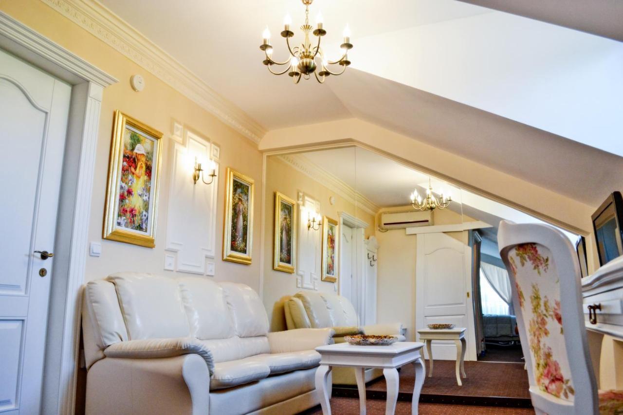 Villa Alice Сучеава Екстериор снимка
